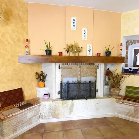 Lovely Ground-floor Flat With Shared Pool In Tar Appartement